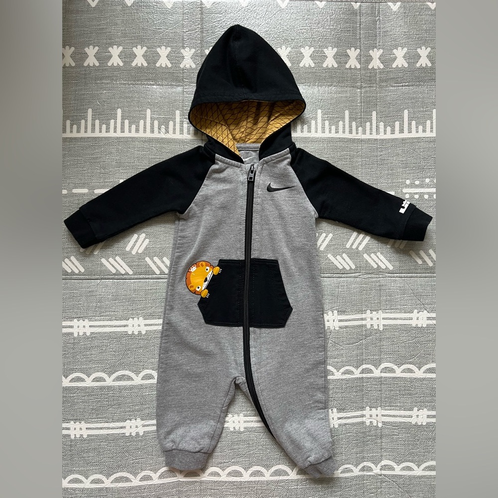 Nike Baby Full Zip Lebron James Coverall- 9M